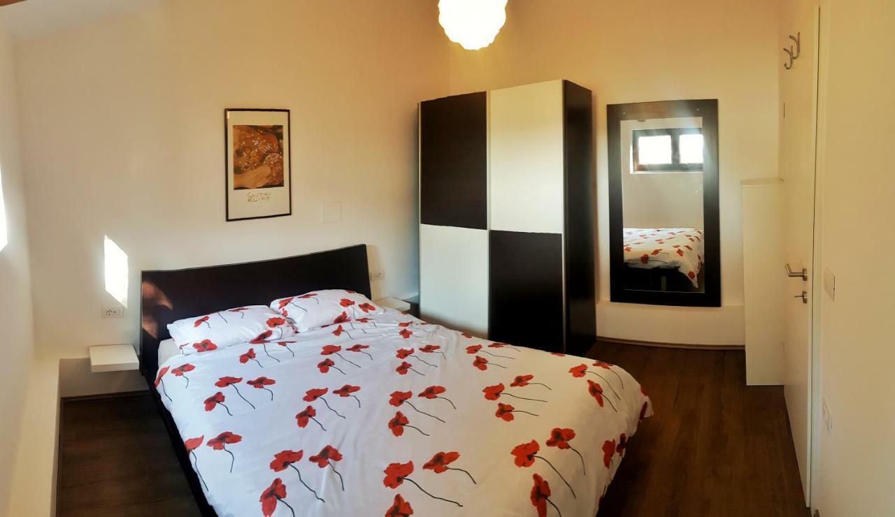 אומאג Sossa Apartments מראה חיצוני תמונה