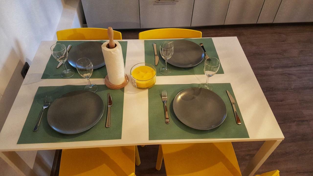 אומאג Sossa Apartments מראה חיצוני תמונה